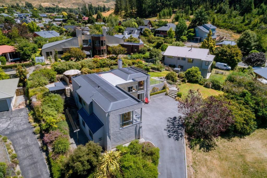 Sargood Splendour - Wanaka Holiday Home Exterior photo