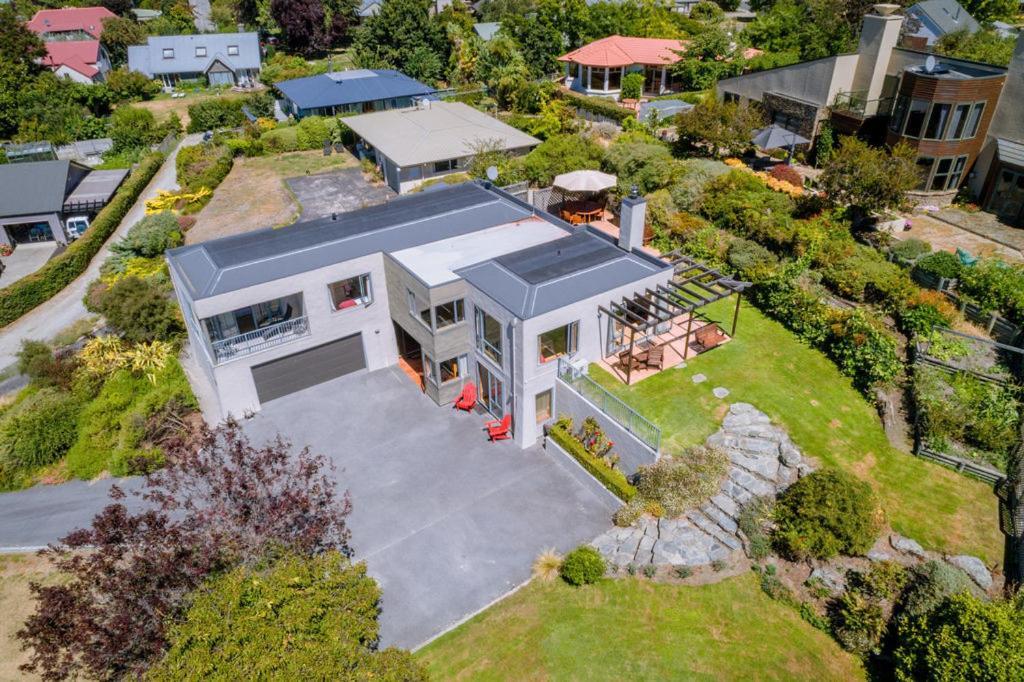 Sargood Splendour - Wanaka Holiday Home Exterior photo